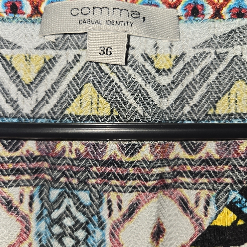 Comma, Casual Identity Women's Top, Size Large- 100% Viscose! - Picture 3 of 9